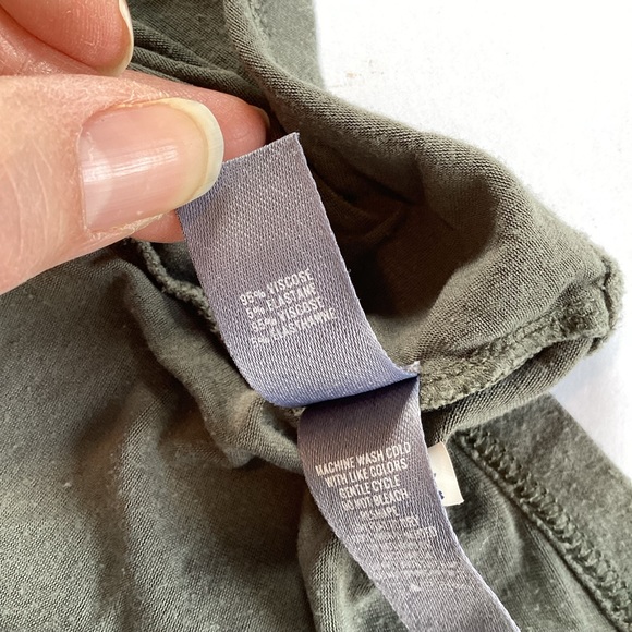 AERIE “Just add leggings” top - Picture 3 of 7